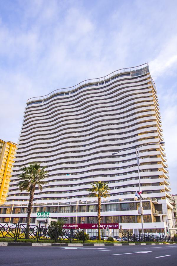 Apartament Denis In Apart-Otel Residenc Batumi Exterior photo